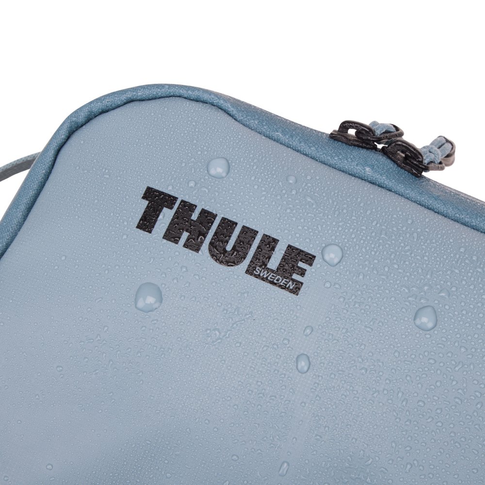 Thule_Chasm_GearCube_Small_3205217_04.jpg