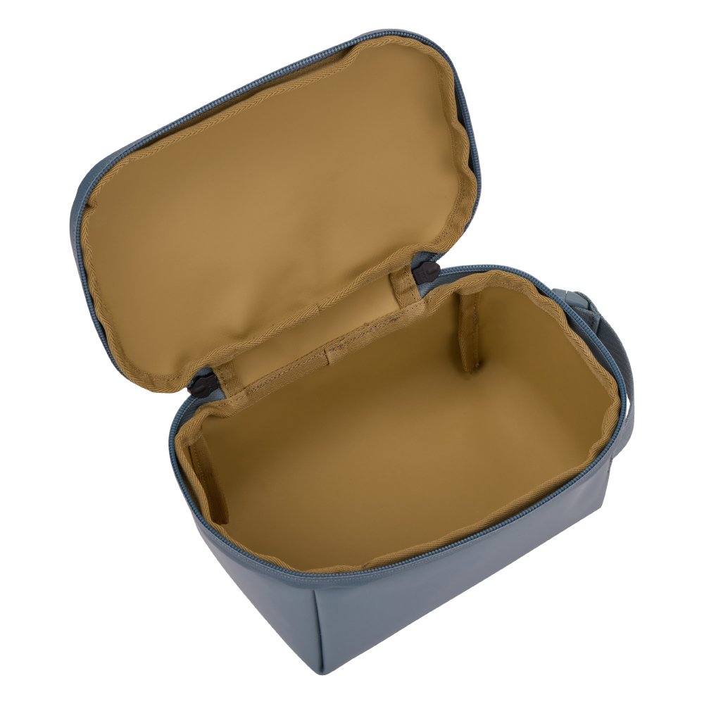 Thule_Chasm_GearCube_Small_3205217_03.jpg