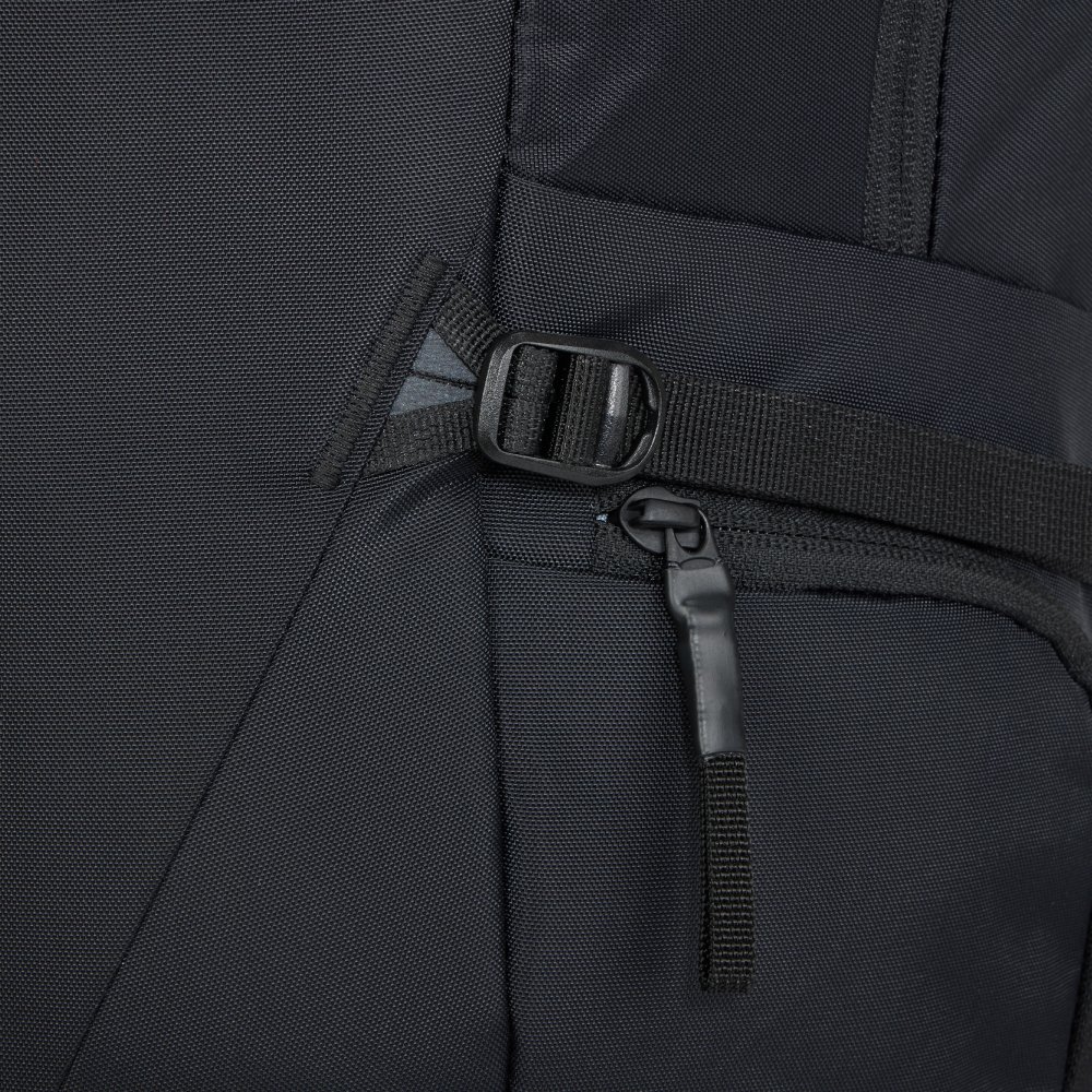 Thule_Enroute_21L_Black_3205500_03.jpg
