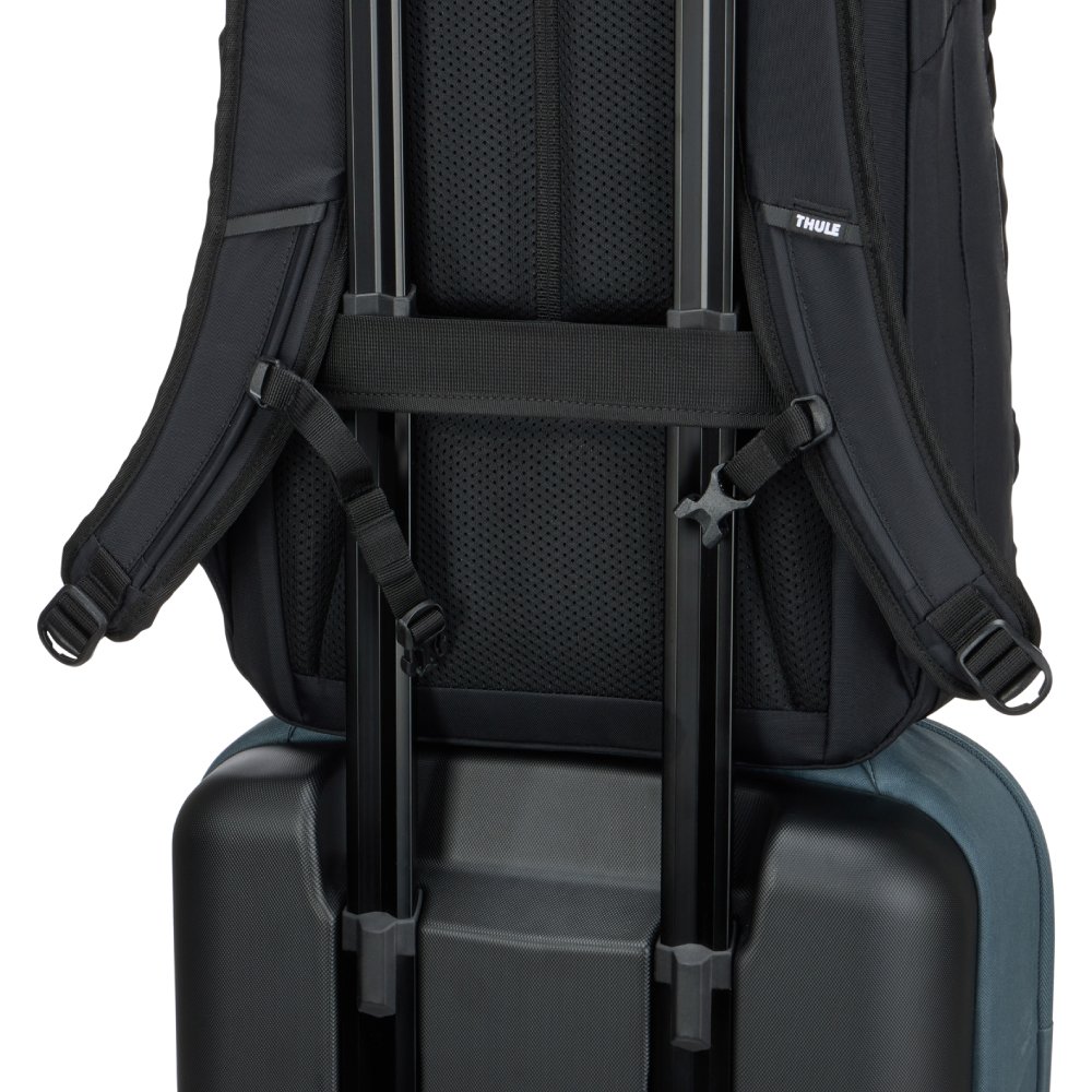 Thule_Enroute_30L_Black_3205512_05.jpg