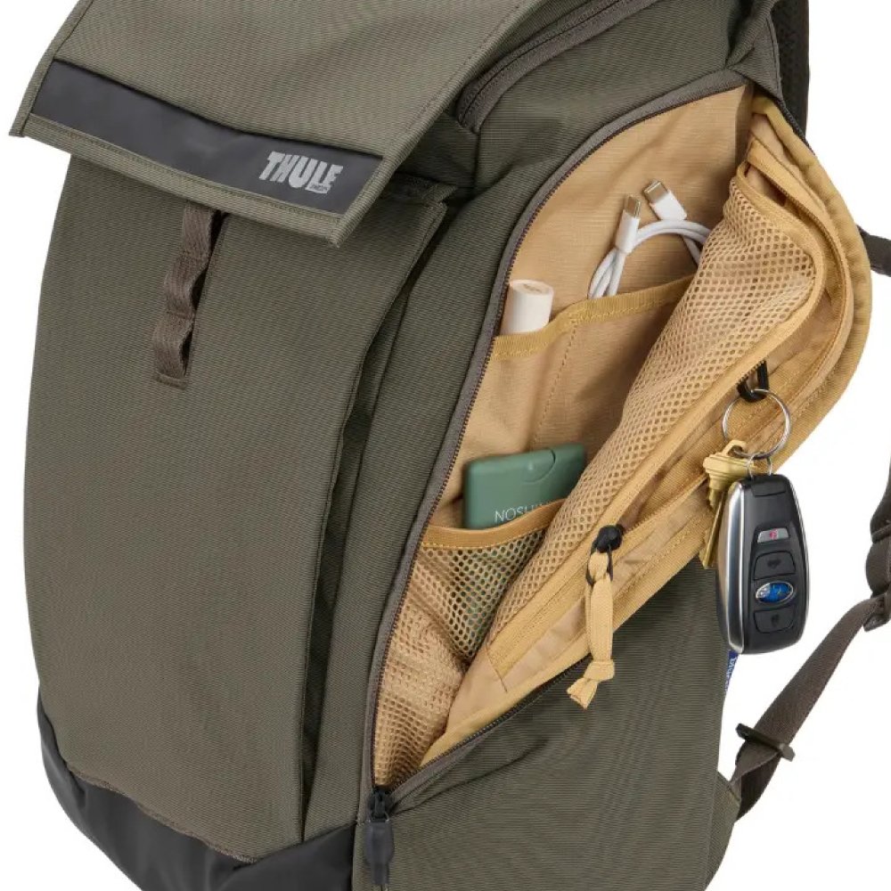 Thule_Paramount_27L_3205550_01.jpg