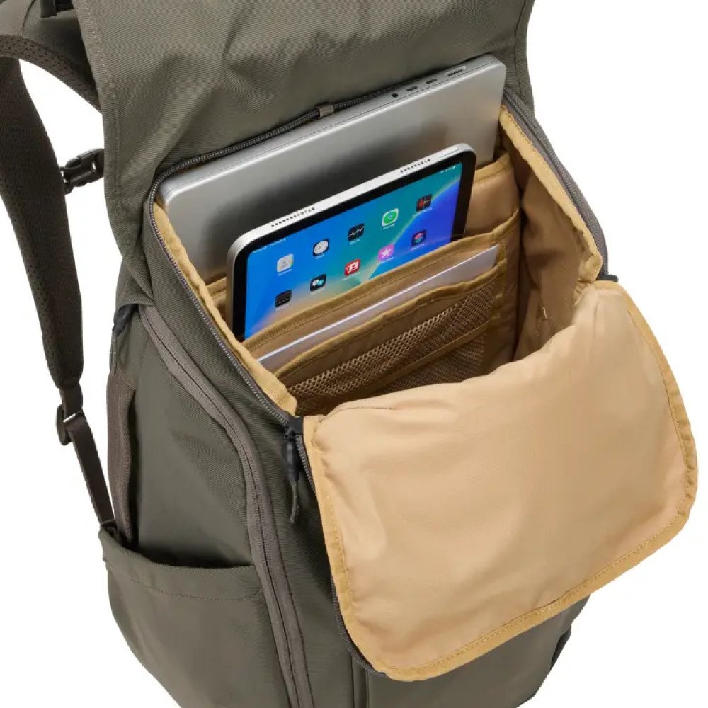 Thule_Paramount_27L_3205550_02.jpg