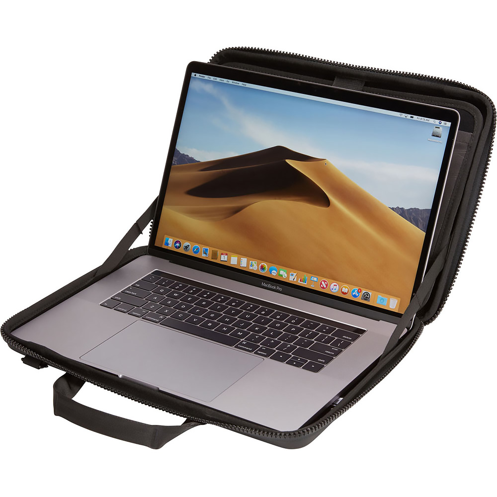 Thule Gauntlet MacBook Pro&reg; Attach 15"