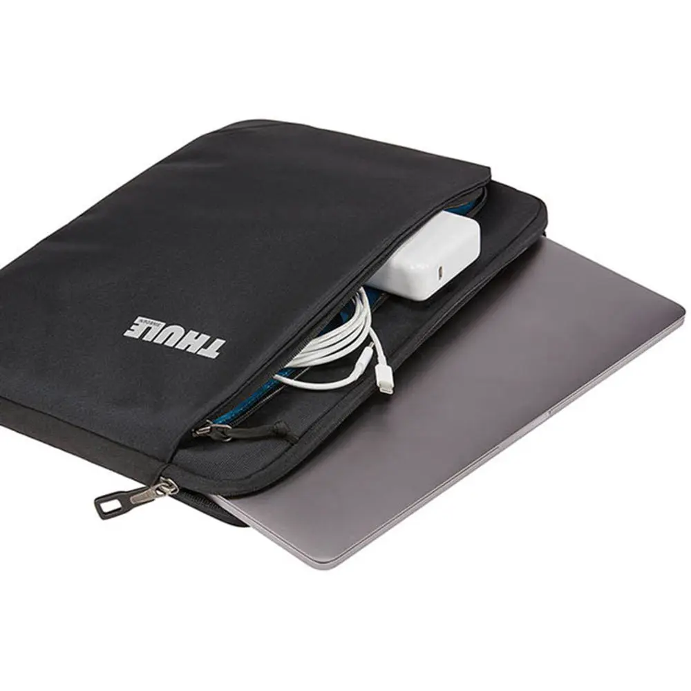 Thule Subterra MacBook&reg; Sleeve 15"