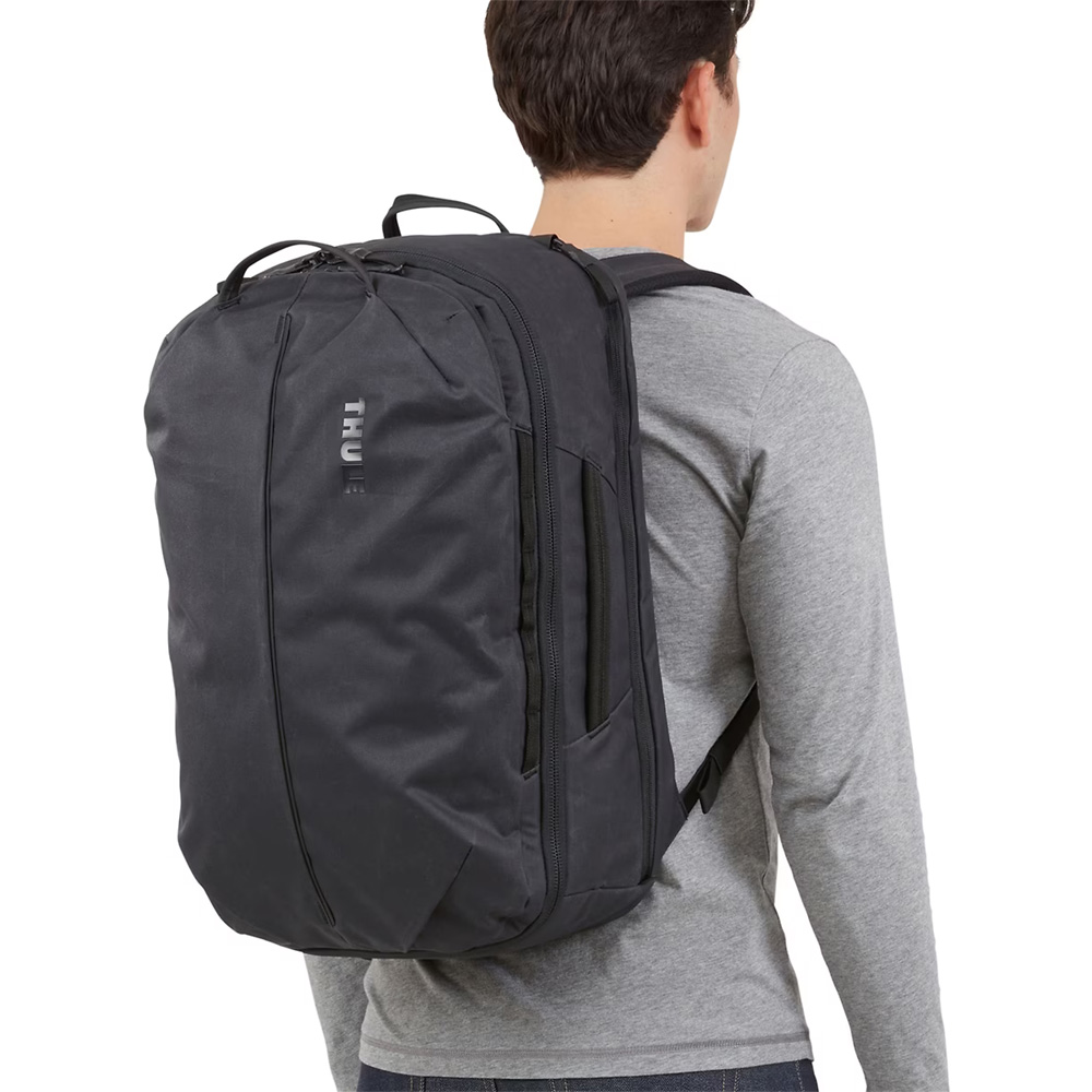 Thule Aion Travel Backpack 40L - THULE スーリー 公式オンライン